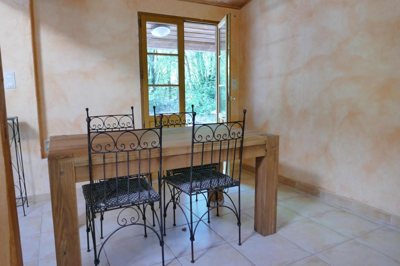 Mas De Coulet Bed & Breakfast Brissac Ngoại thất bức ảnh