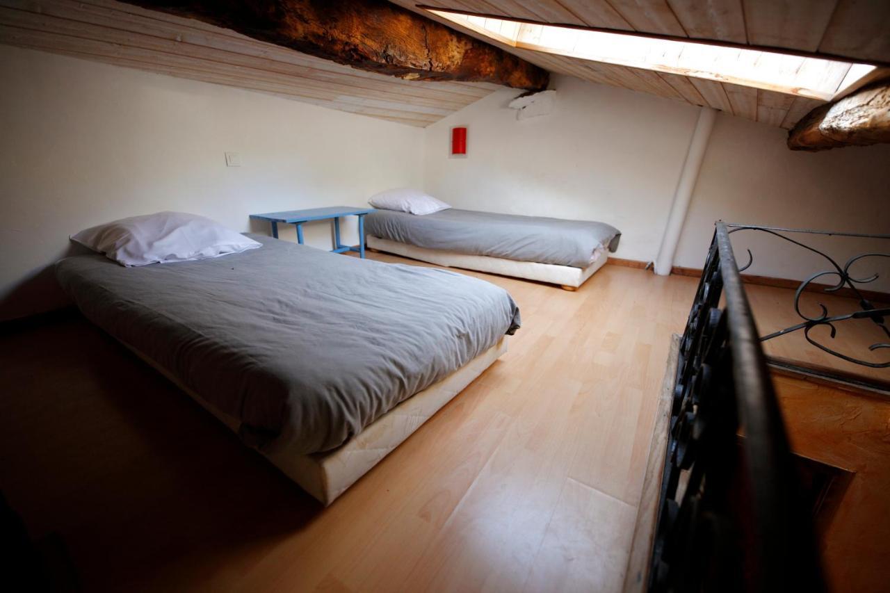 Mas De Coulet Bed & Breakfast Brissac Ngoại thất bức ảnh